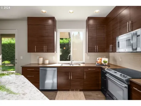 52332 SW Ashley Court Scappoose OR 97056