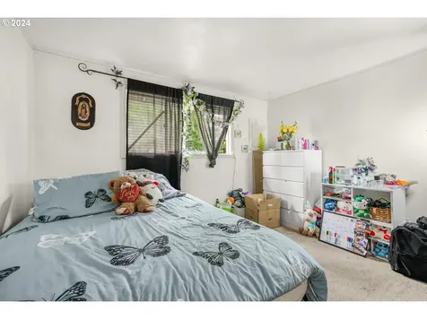 1585 SE 5th Street Gresham OR 97080