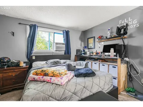 1585 SE 5th Street Gresham OR 97080