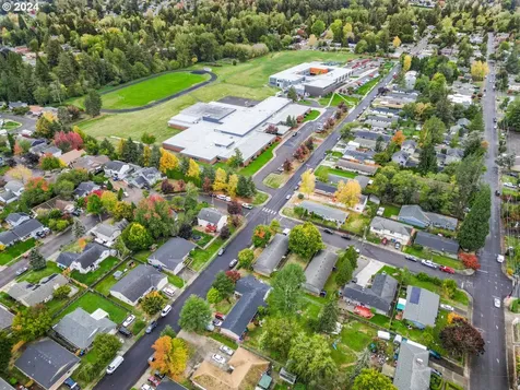 1585 SE 5th Street Gresham OR 97080
