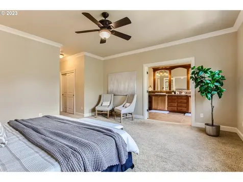 6330 Bridgeview Drive West Linn OR 97068