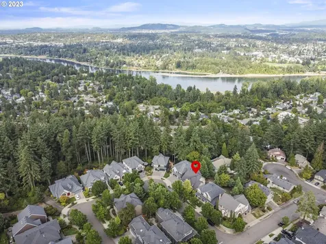 6330 Bridgeview Drive West Linn OR 97068