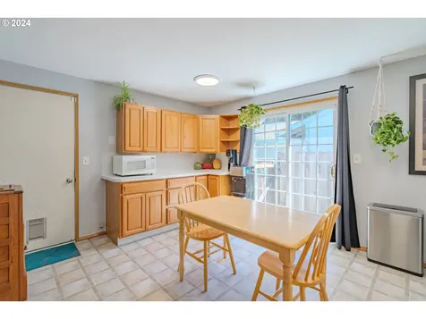 6109 Ne 37th Street Vancouver WA 98661