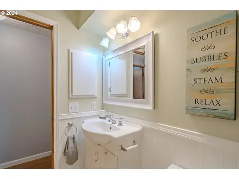 6109 Ne 37th Street Vancouver WA 98661