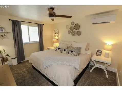 124 Sunburst Court Roseburg OR 97471