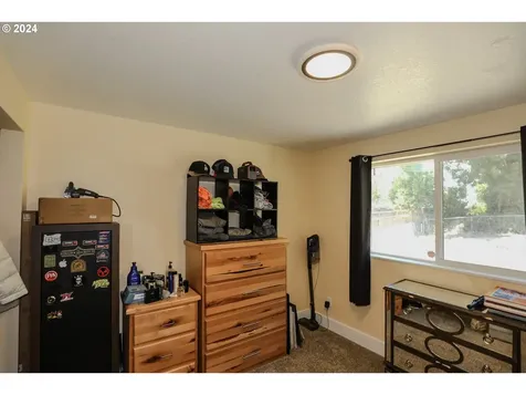 124 Sunburst Court Roseburg OR 97471