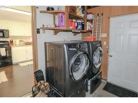 124 Sunburst Court Roseburg OR 97471