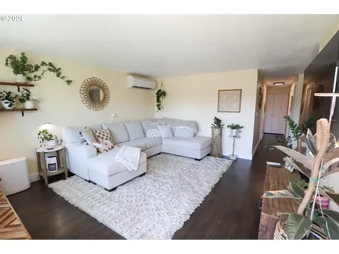 124 Sunburst Court Roseburg OR 97471