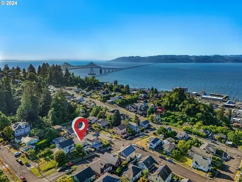 747 5th Street Astoria OR 97103