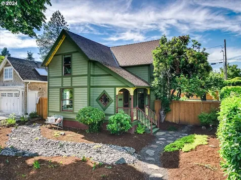 1862 4th Avenue West Linn OR 97068