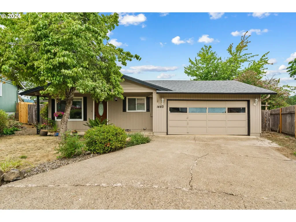 1480 Carobelle Court Cottage Grove OR 97424