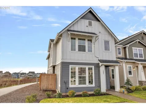 7082 Se Blanton Street Hillsboro OR 97123