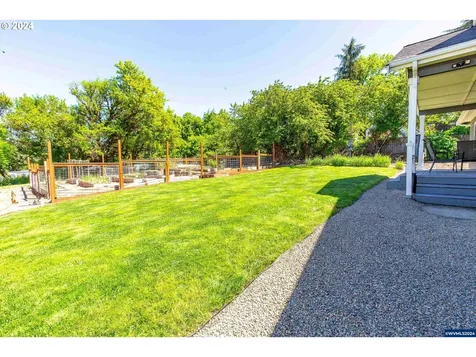 5095 NE Elliott Circle Corvallis OR 97330