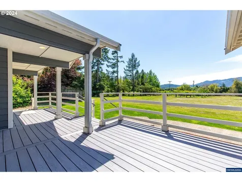 5095 NE Elliott Circle Corvallis OR 97330