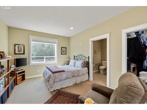 319 E 2nd Street Canby OR 97013