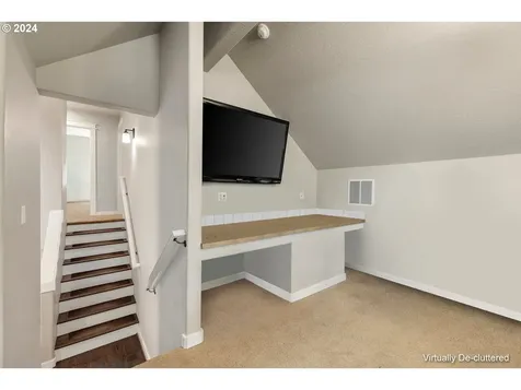 319 E 2nd Street Canby OR 97013