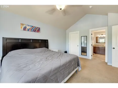 319 E 2nd Street Canby OR 97013