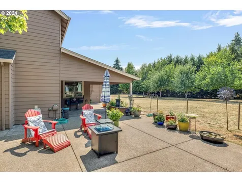 319 E 2nd Street Canby OR 97013