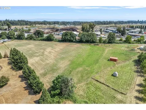 319 E 2nd Street Canby OR 97013
