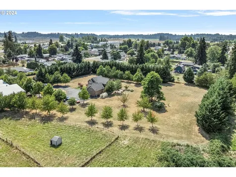 319 E 2nd Street Canby OR 97013