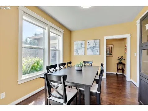319 E 2nd Street Canby OR 97013