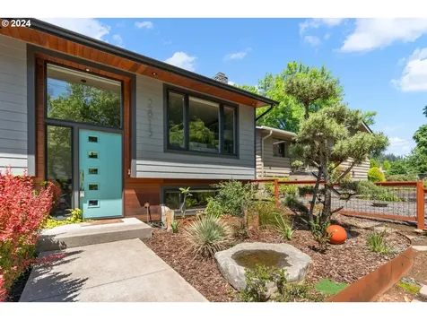 2615 Se 74th Avenue Portland OR 97206