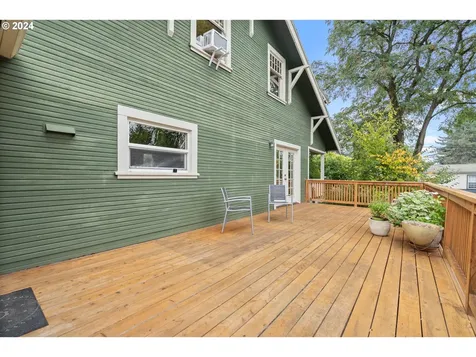 7017 N Saint Louis Avenue Portland OR 97203