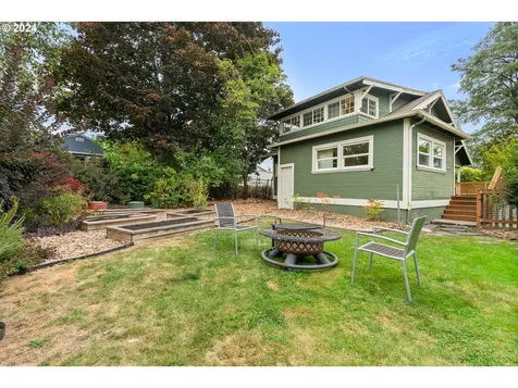 7017 N Saint Louis Avenue Portland OR 97203