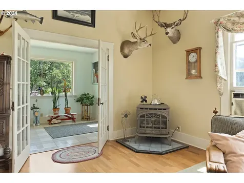 2915 Fir Mountain Road Hood River OR 97031