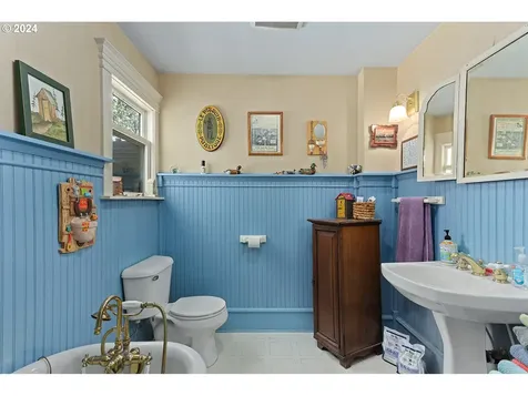 2915 Fir Mountain Road Hood River OR 97031