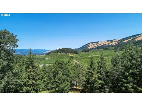 2915 Fir Mountain Road Hood River OR 97031