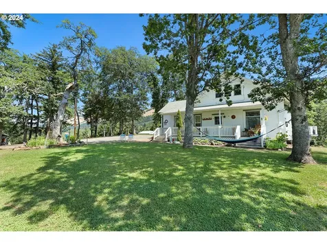 2915 Fir Mountain Road Hood River OR 97031