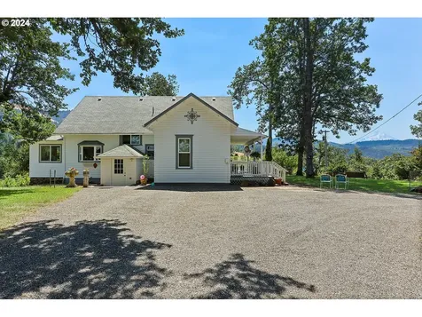 2915 Fir Mountain Road Hood River OR 97031