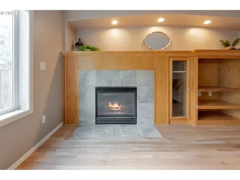 726 Ne 61st Avenue Hillsboro OR 97124