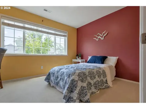 726 Ne 61st Avenue Hillsboro OR 97124