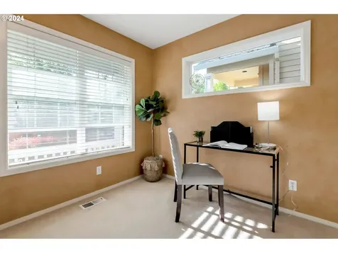 726 Ne 61st Avenue Hillsboro OR 97124