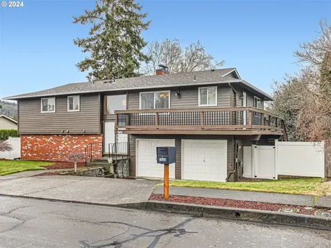 1666 Sw 4th Street Gresham OR 97080