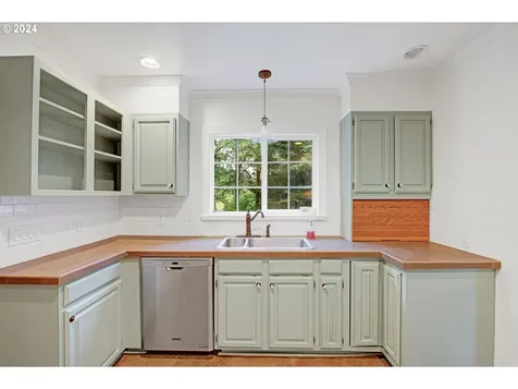 2837 Old Lewis River Road Woodland WA 98674