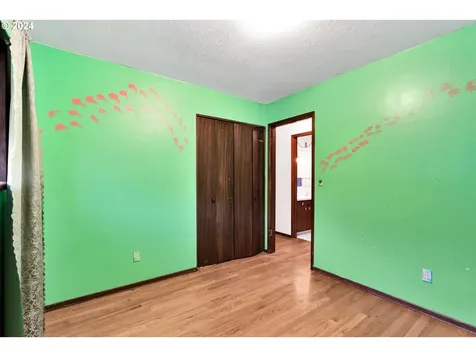 17745 NE Wasco Street Portland OR 97230