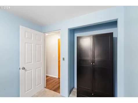 2280 F Street Washougal WA 98671