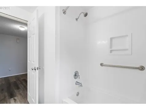2280 F Street Washougal WA 98671