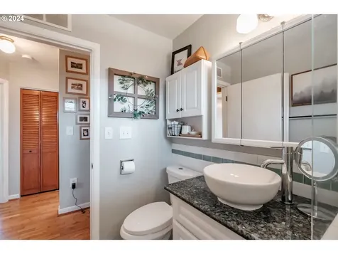 1410 7th Avenue SW Albany OR 97321