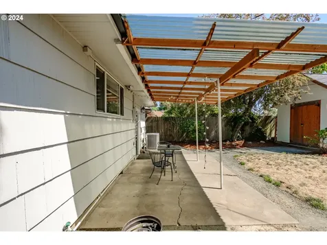1410 7th Avenue SW Albany OR 97321