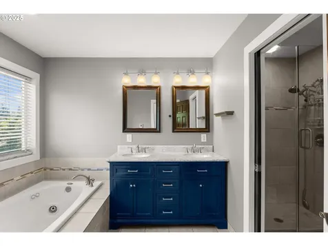 22680 SW 87th Place Tualatin OR 97062