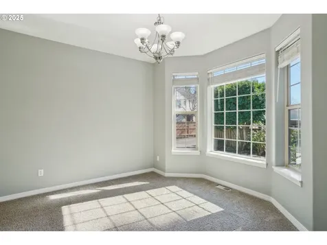 2208 NE 104th Street Vancouver WA 98686
