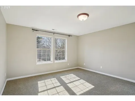 2208 NE 104th Street Vancouver WA 98686