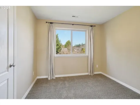 2208 NE 104th Street Vancouver WA 98686