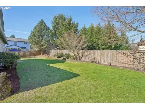 2208 NE 104th Street Vancouver WA 98686