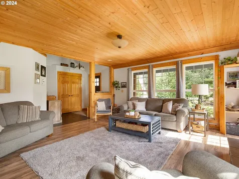 27605 Ne Three Creek Road Yacolt WA 98675