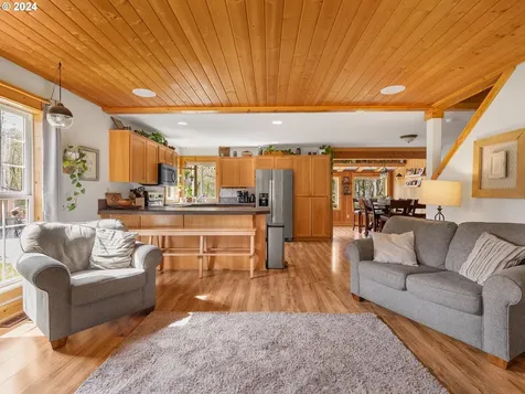 27605 Ne Three Creek Road Yacolt WA 98675
